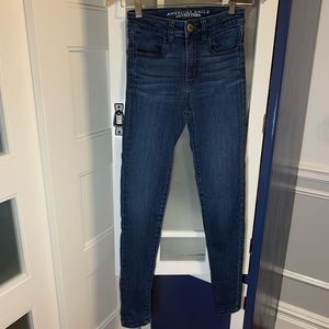 AMERICAN EAGLE high-waist super stretch skinny